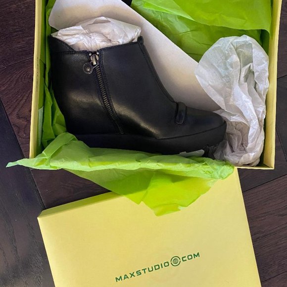 Leather Boots - Picture 4 of 4